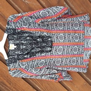 Anthropology Fig and Flower Black White  and Red Bohemian Gypsy Lightweight Top